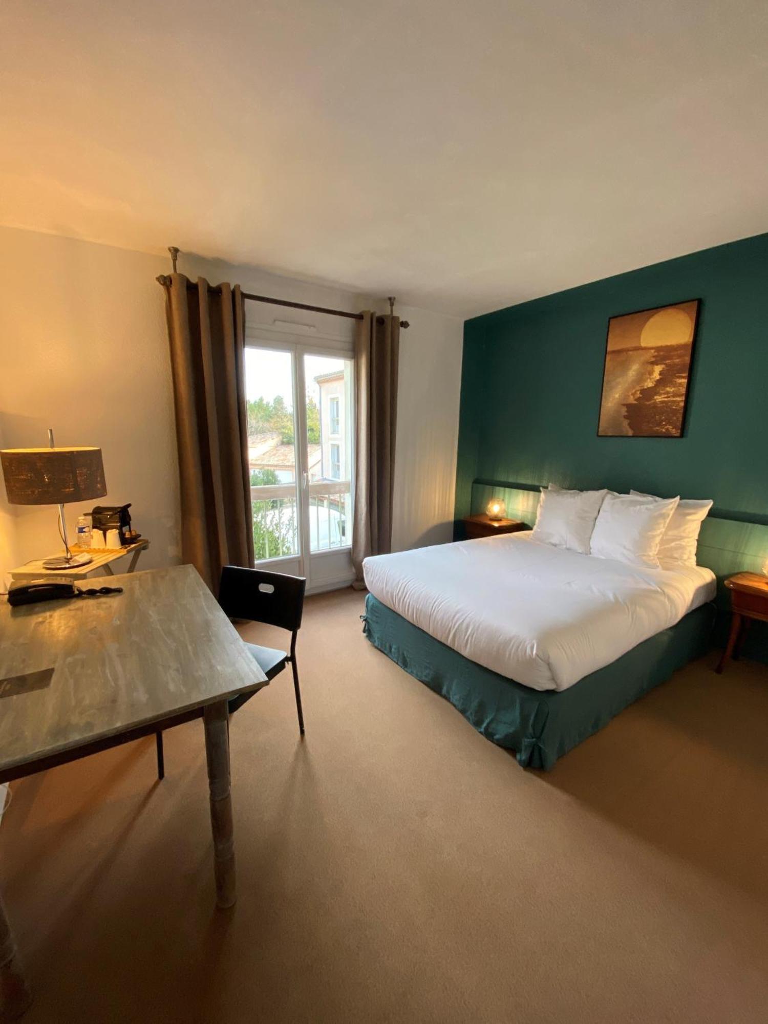 Logis Hotel Medieval, Montelimar Nord Rochemaure Екстер'єр фото